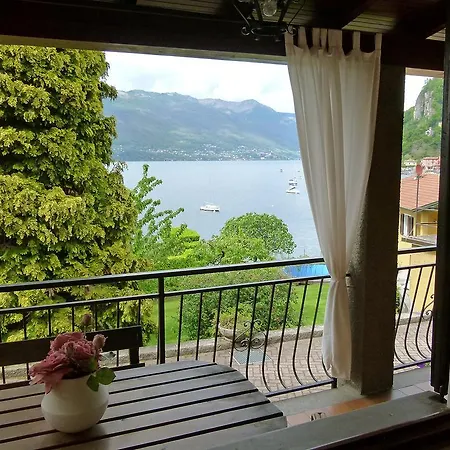 Locazione Turistica Casa Beach Castelveccana